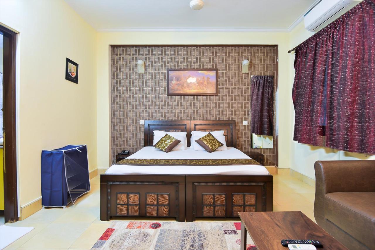 Bedchambers Serviced Apartments, Sushant Lok Gurgaon Exterior photo