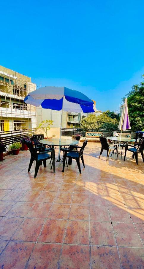 Bedchambers Serviced Apartments, Sushant Lok Gurgaon Exterior photo