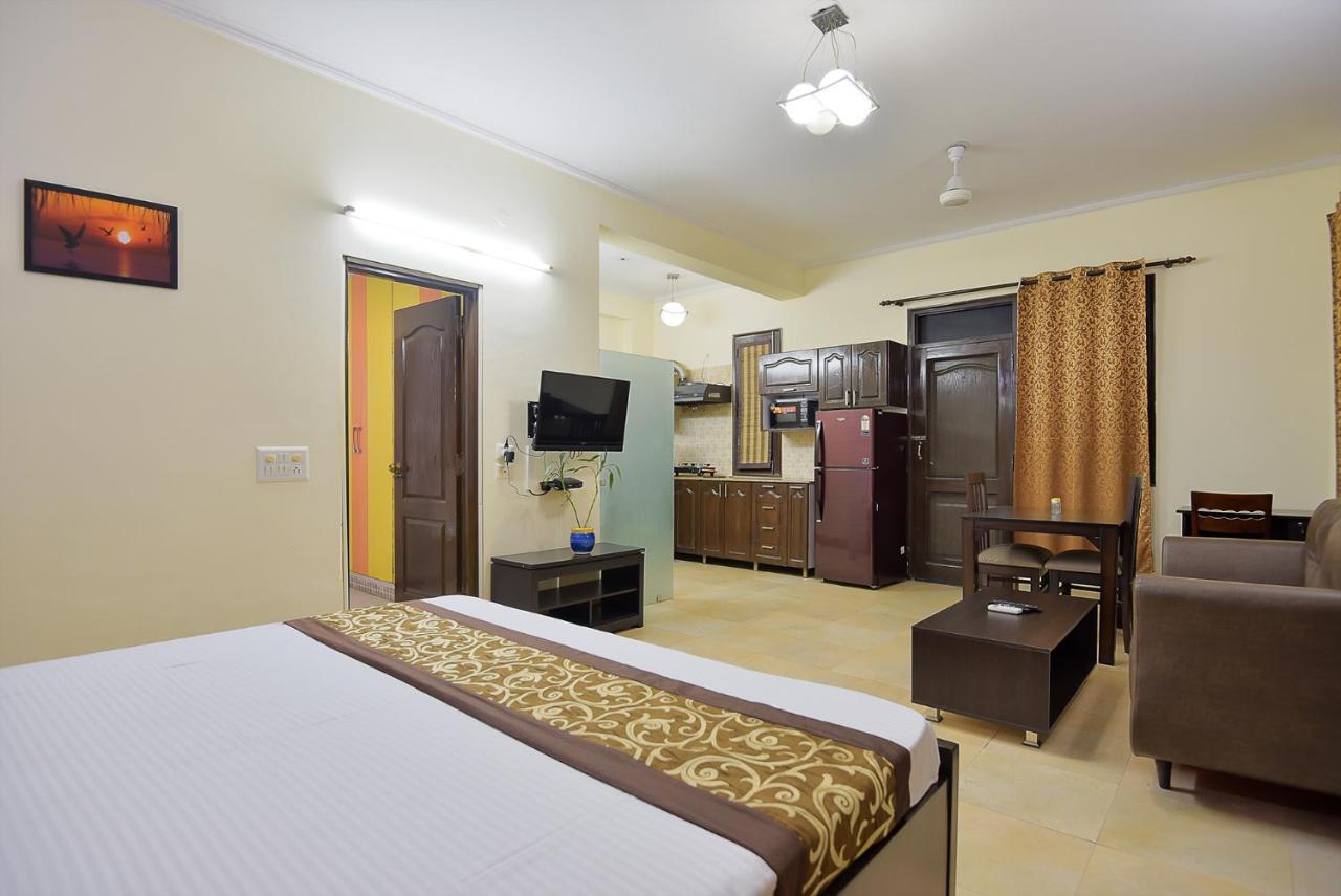 Bedchambers Serviced Apartments, Sushant Lok Gurgaon Exterior photo