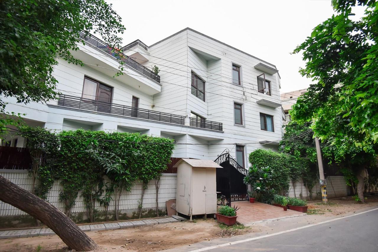 Bedchambers Serviced Apartments, Sushant Lok Gurgaon Exterior photo