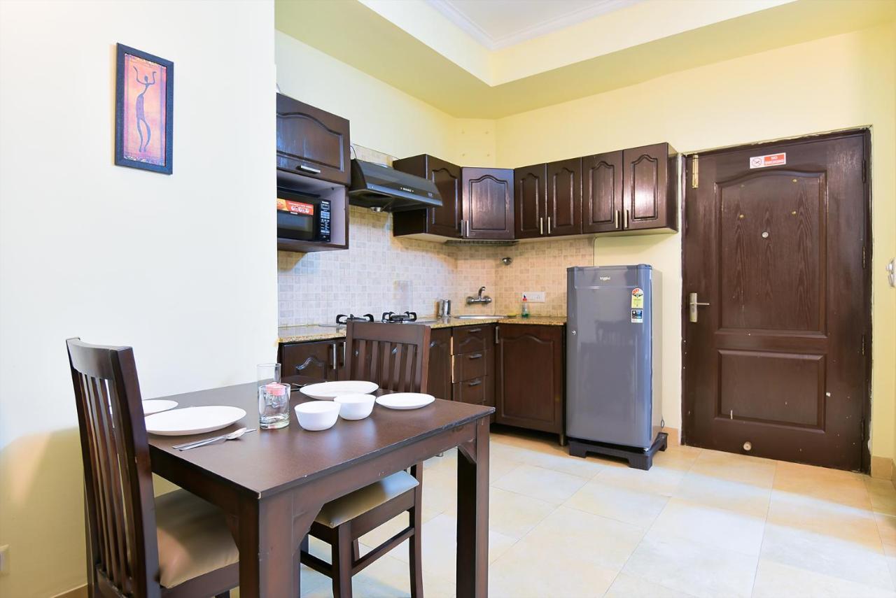 Bedchambers Serviced Apartments, Sushant Lok Gurgaon Exterior photo